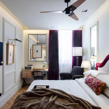 Hotel Browns Avenue 5*
