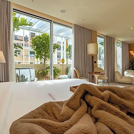 Browns Avenue Hotel 5*