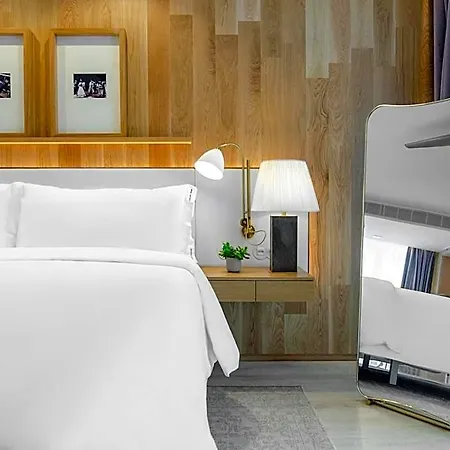 Browns Avenue Hotel 5*